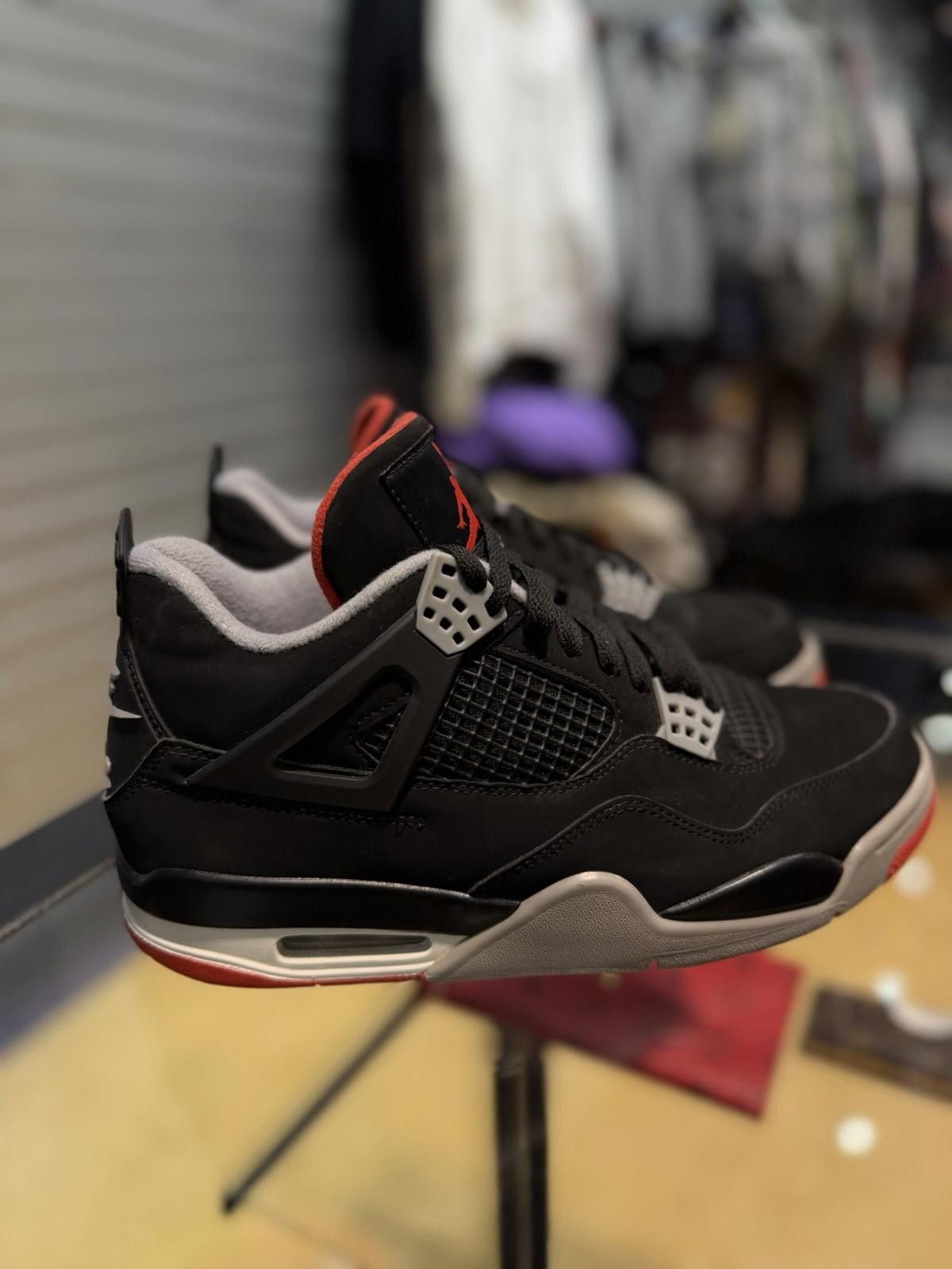 Jordan Brand Jordan Air Jordan 4 Retro OG Bred 2019 Men's 8.5 Size US 8.5 / EU 41-42 - 3 Thumbnail