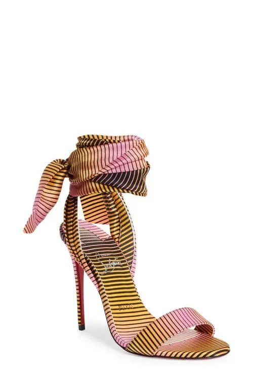 o1w1db10725 Heels in Brown