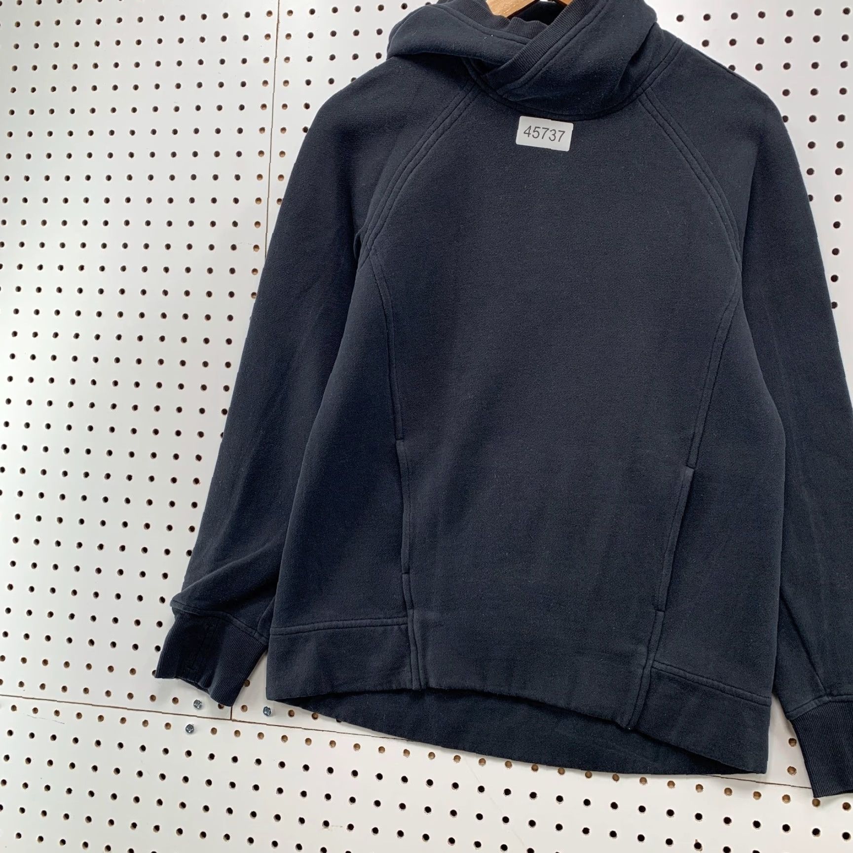 Lululemon Lululemon Hoodie Sweatshirt Womens 6 Black Fleece Hooded Pullover Cozy Size M / US 6-8 / IT 42-44 - 3 Thumbnail