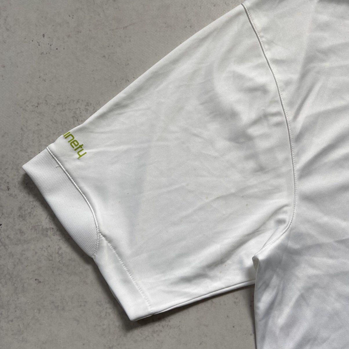 Nike Vintage Nike 90 Track T-Shirt Drill Jersey Gorpcore Y2K Size US L / EU 52-54 / 3 - 6 Thumbnail