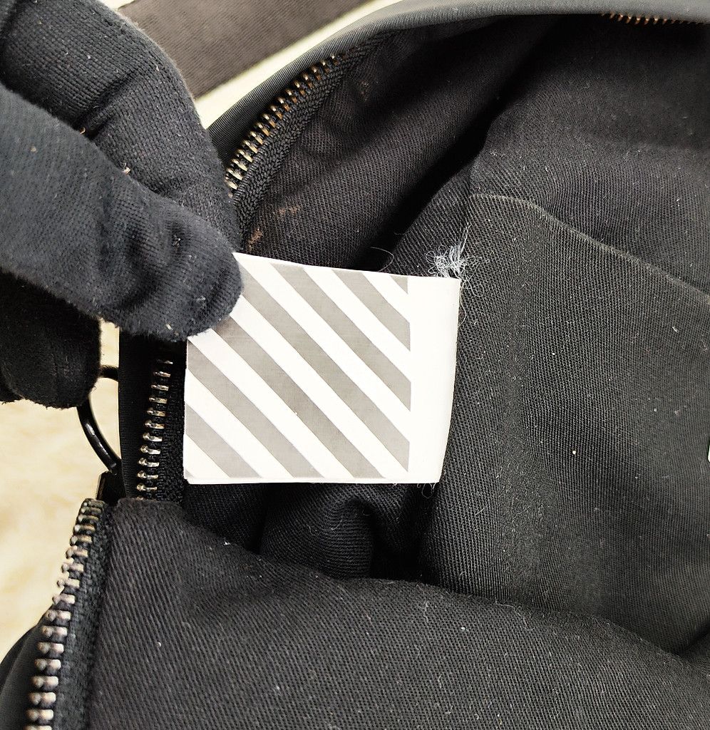 Off-White OFF WHITE distressed illusion logo black backpack Size ONE SIZE - 2 Thumbnail