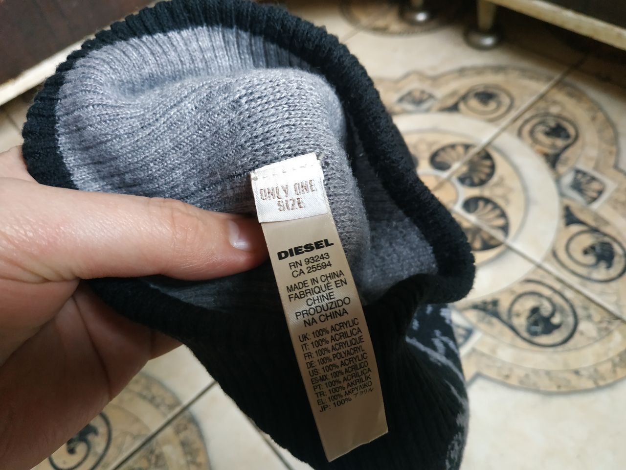 Diesel Diesel Reversible Mohawk Beanie Hat Y2K Black Gray Knit Size ONE SIZE - 8 Thumbnail