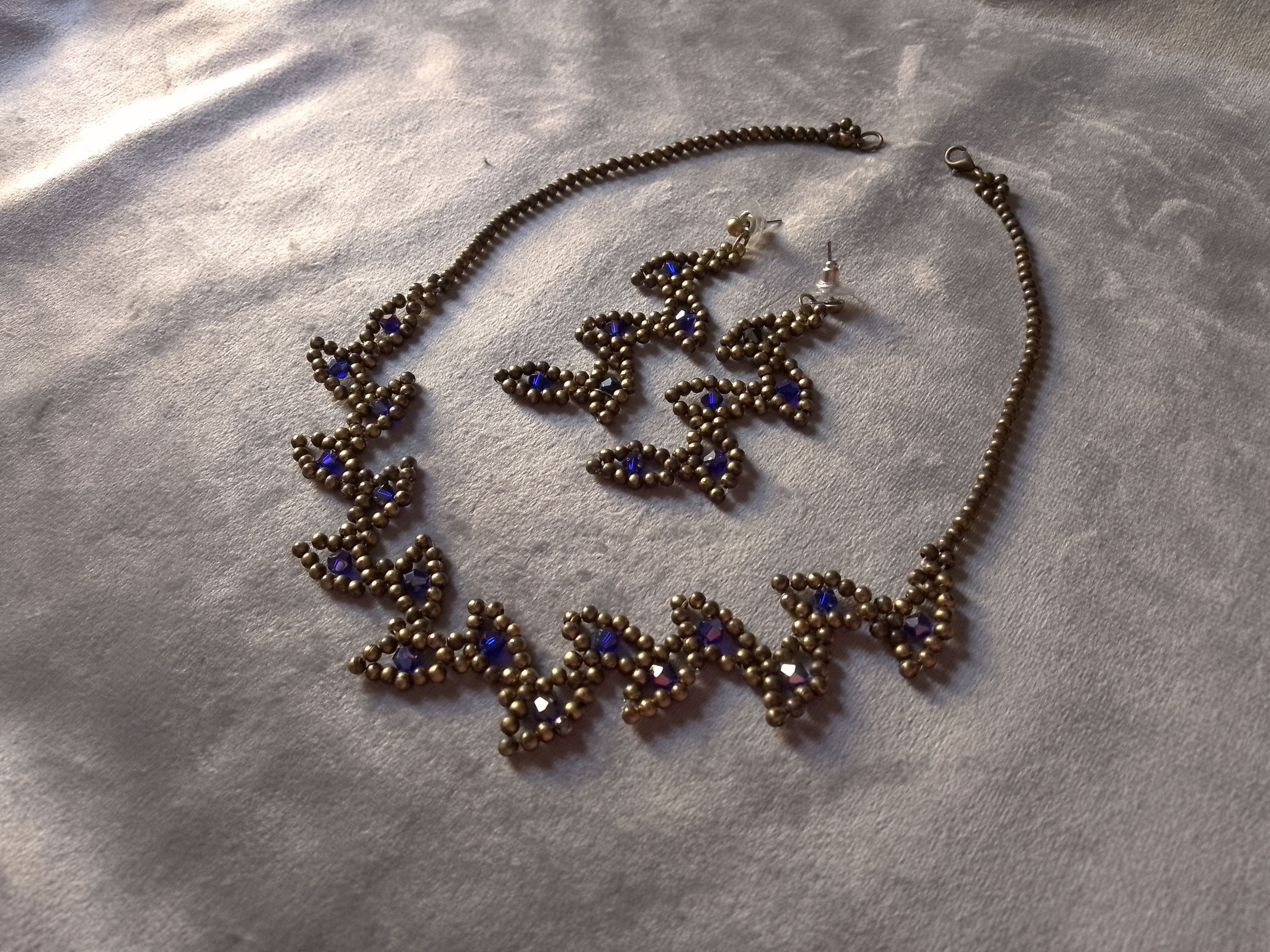 Handmade Necklace Vintage Earrings Leafy Brass Blue Crystal Size ONE SIZE - 4 Thumbnail