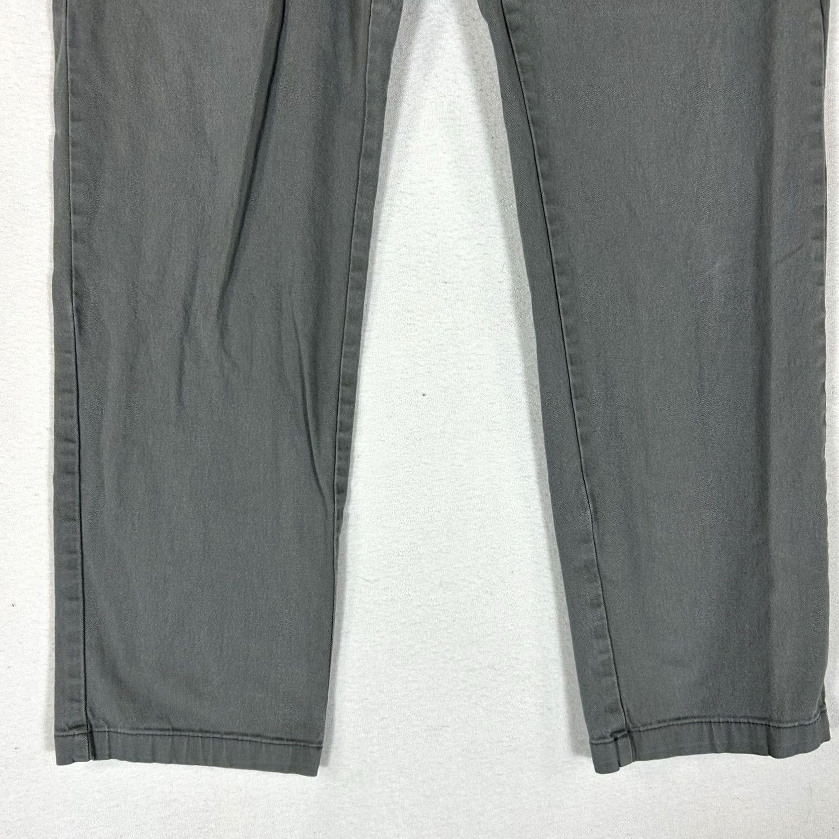 Old Navy Old Navy Chino Pants Mens 32x32 Gray Slim Fit Casual Mid Rise Pants Size US 32 / EU 48 - 3 Thumbnail