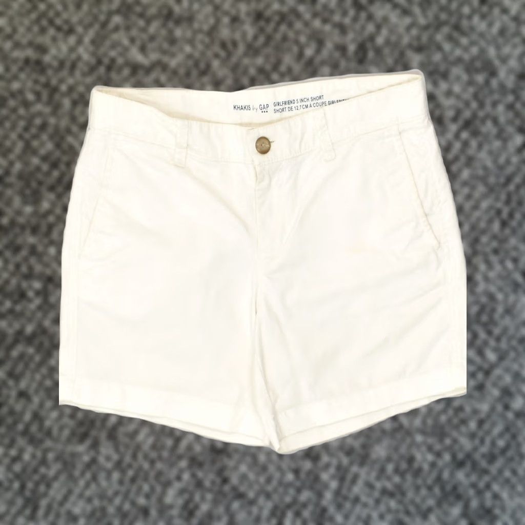 Gap GAP Womens Low Waist Chino Shorts UK 4 XS W30 White Size 27" / US 4 / IT 40 - 1 Thumbnail