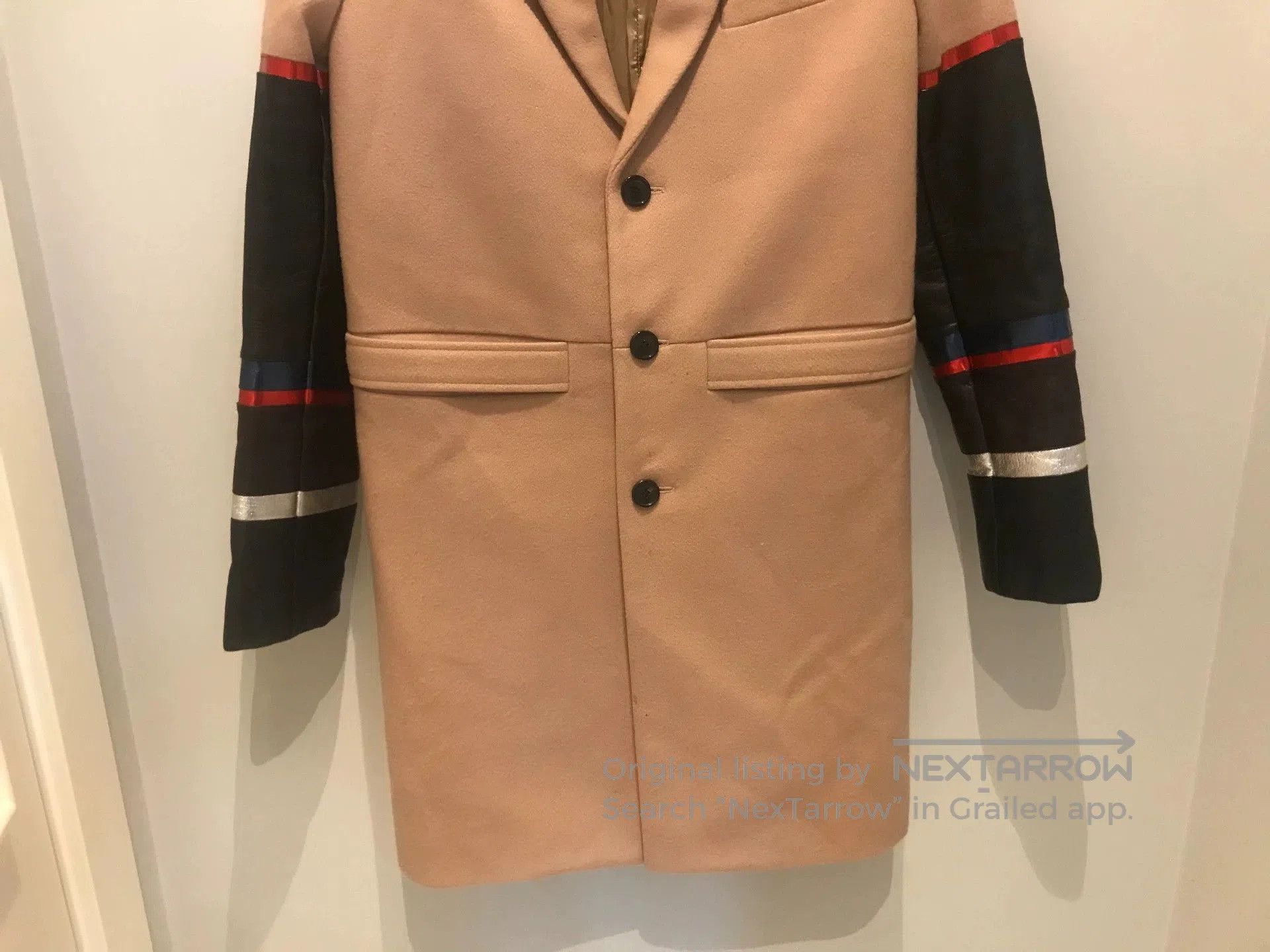 Givenchy Givenchy Wool Laser Leather Sleeve Coat. Size S / US 4 / IT 40 - 4 Thumbnail
