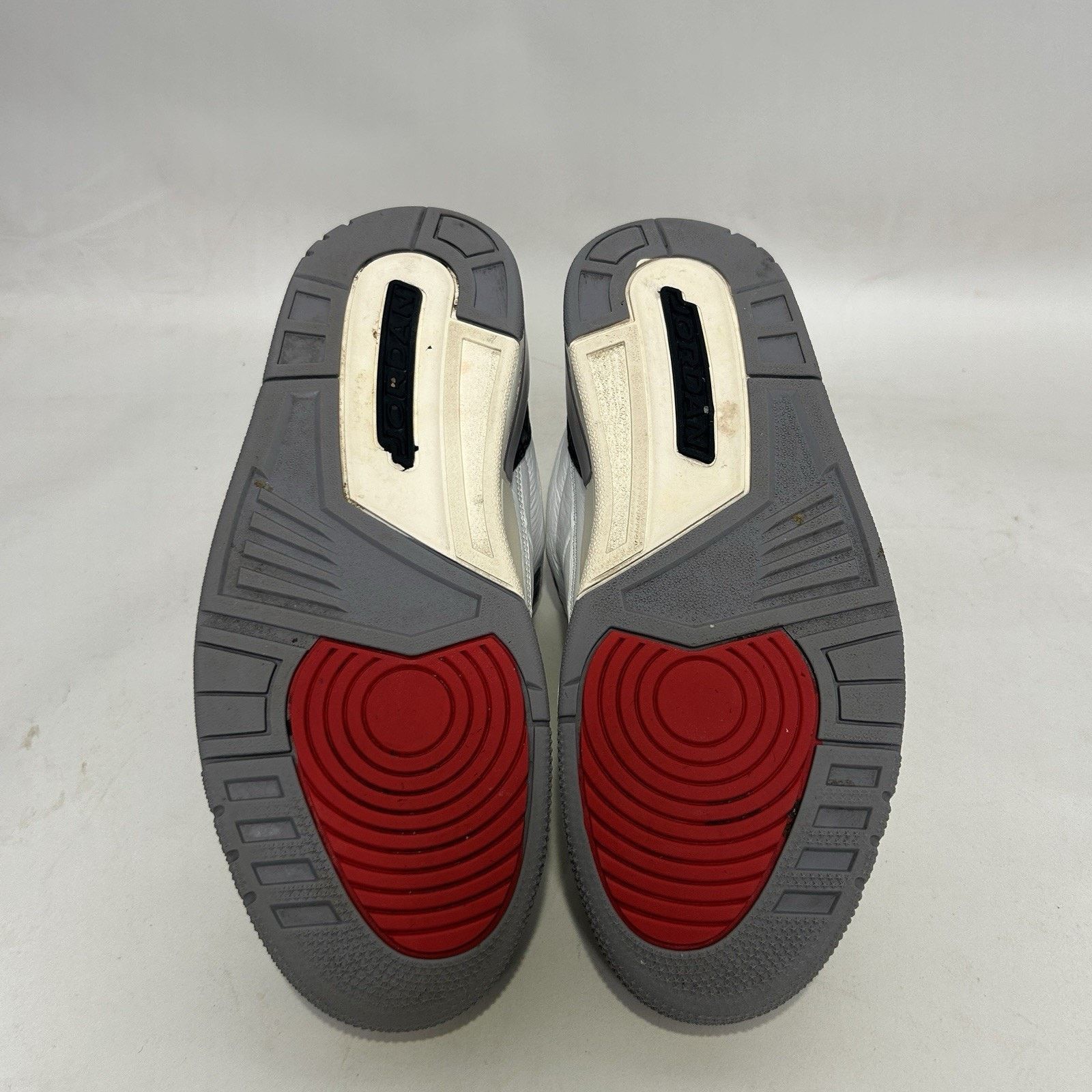 Nike Nike Air Jordan 3 Retro “Cement Grey Summit White Fire Red” Size US 9.5 / EU 42-43 - 7 Thumbnail