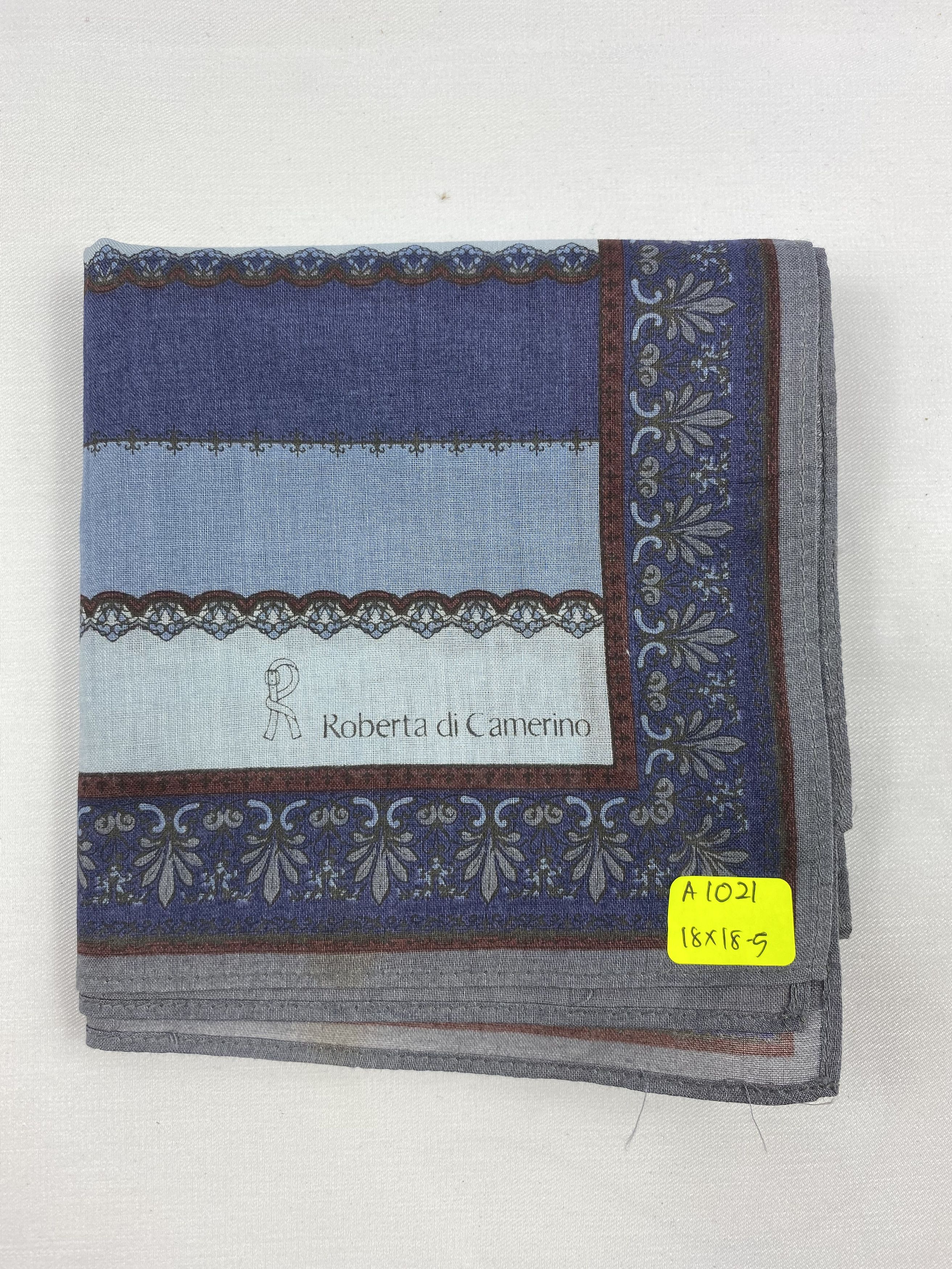 Roberta di Camerino × Vintage Roberta Di Camerino Handkerchief / Bandana / Neckerchief Size ONE SIZE - 7 Thumbnail