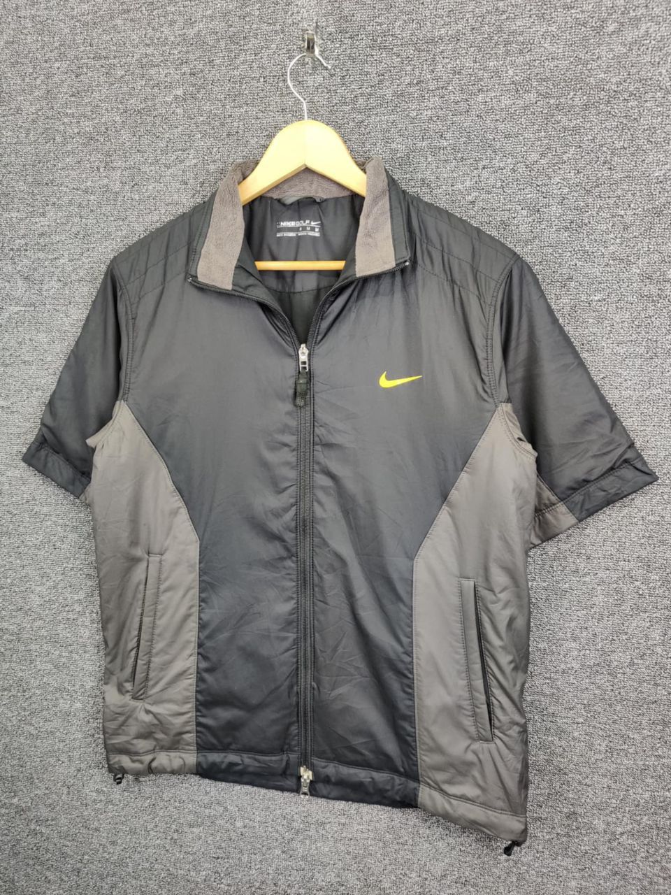Nike Vintage Nike Golf Short Sleeve Zipper Light Jacket Size US M / EU 48-50 / 2 - 2 Thumbnail