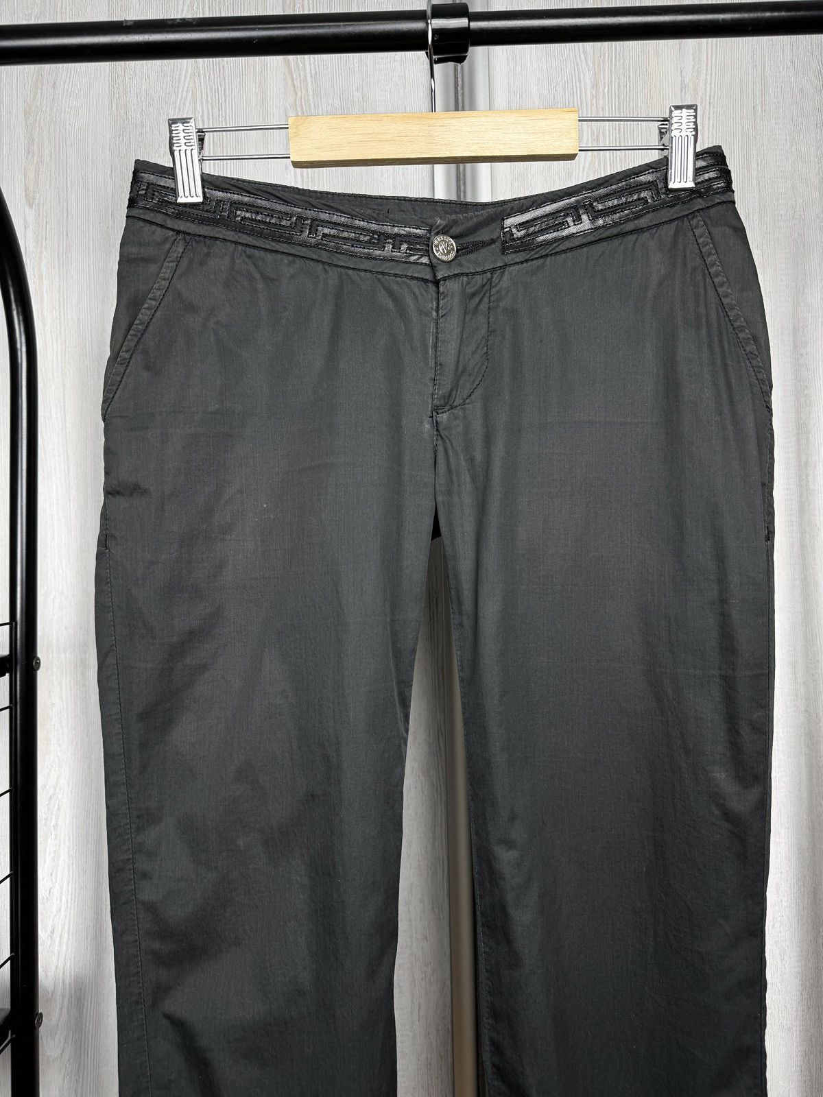 Versace Versace black cotton leather trim lightweight pants size 26 Size 26" / US 2 / IT 38 - 4 Thumbnail