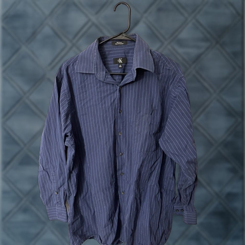Vintage VINTAGE Calvin Klein Jeans Shirt Mens L Blue Striped Button-Up Cotton Regular Size L Adult Mens Shirt Blue Striped 1990s? Size US L / EU 52-54 / 3 - 1 Thumbnail