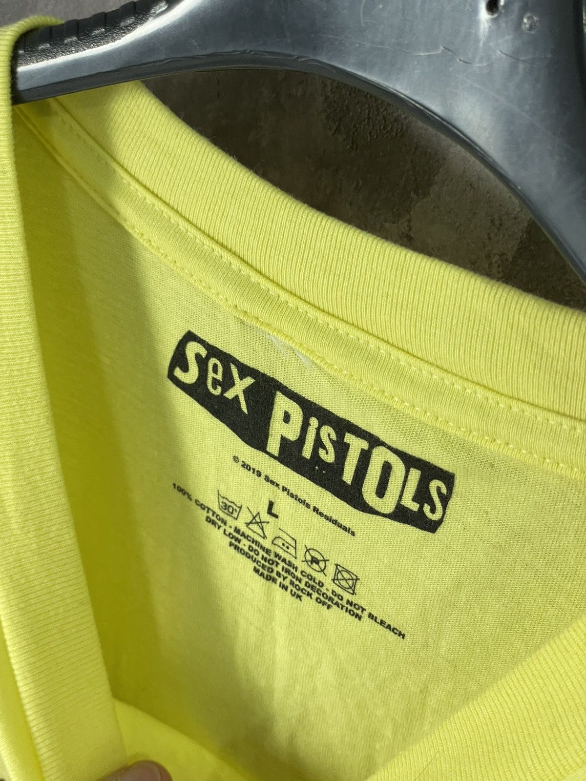 Band Tees × Hysteric Glamour × Vintage Vintage 2000s Sex Pistols Never Mind the Bollocks T-shirt Size US L / EU 52-54 / 3 - 7 Thumbnail
