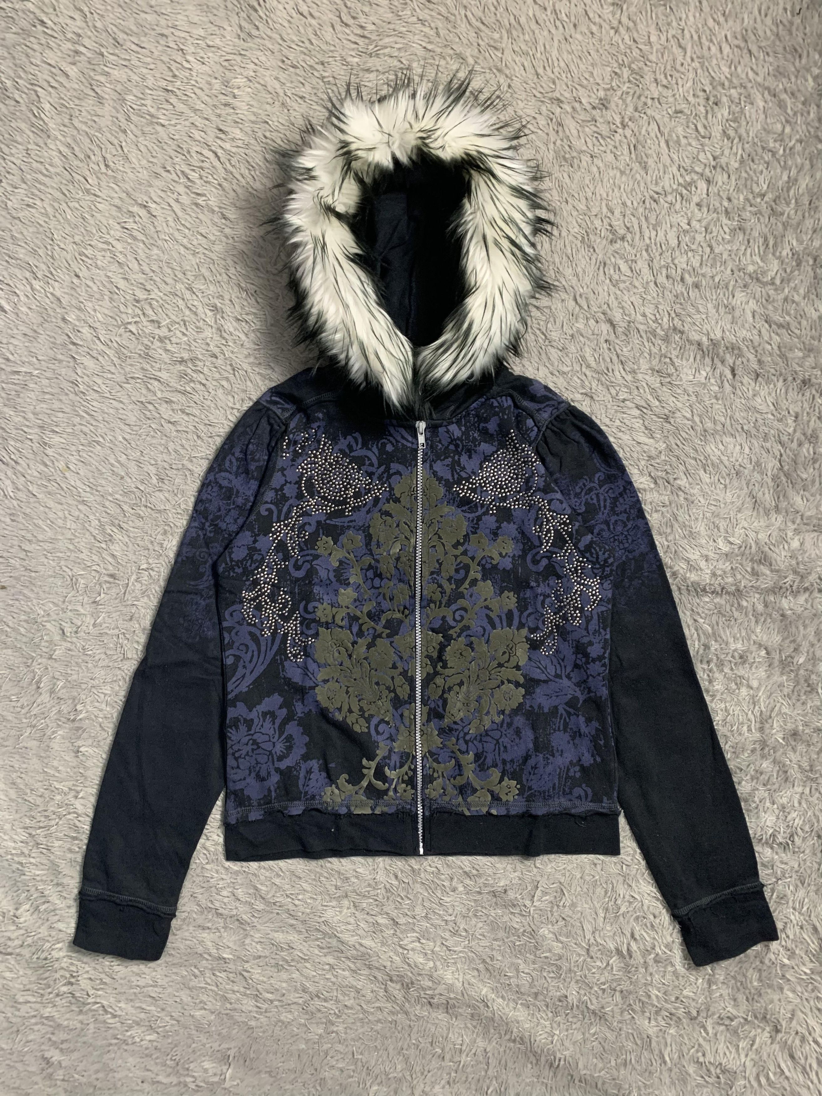 Japanese Brand Vintage Fur Hoodie CyberY2K Grunge Emo Distressed DKNY Jeans Size US S / EU 44-46 / 1 - 1 Thumbnail