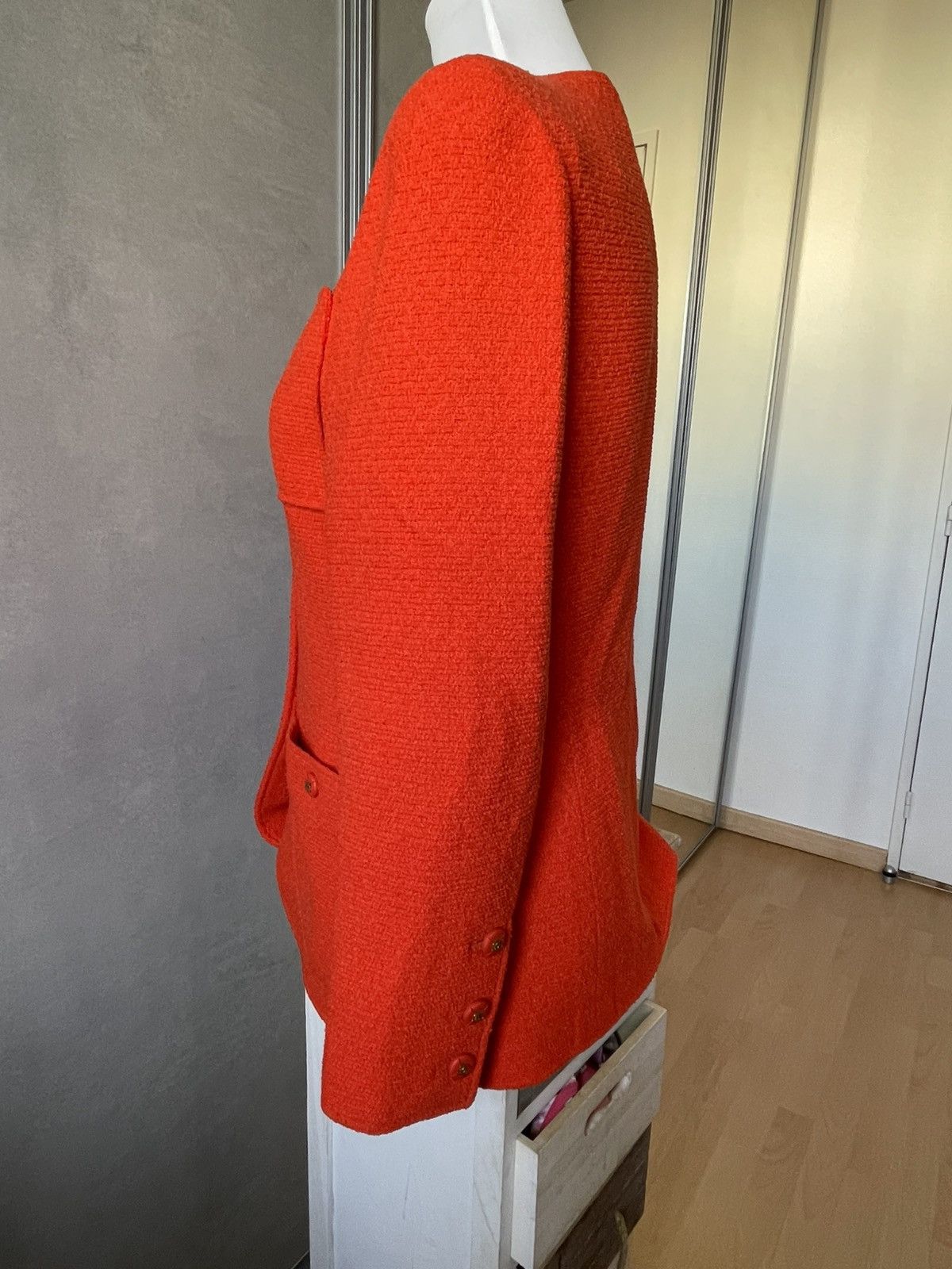 Chanel CHANEL. Tweed jacket. Spring 1995 vintage Size M / US 6-8 / IT 42-44 - 5 Thumbnail