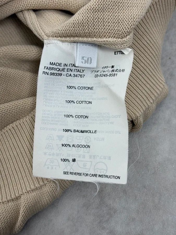 Prada 2000s Prada Beige V-Neck Sweater Size US M / EU 48-50 / 2 - 8 Thumbnail