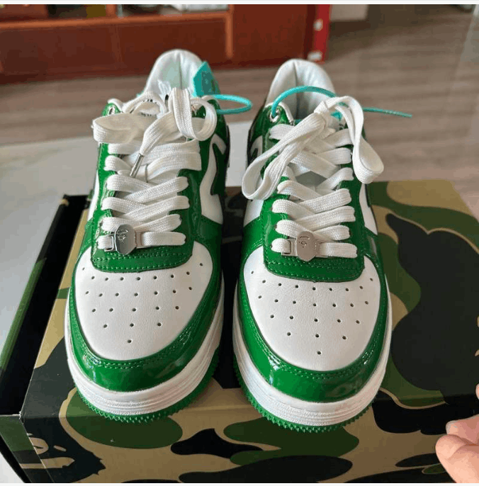 Bape A BATHING APE low-top men's white and green Size US 9.5 / EU 42-43 - 5 Thumbnail