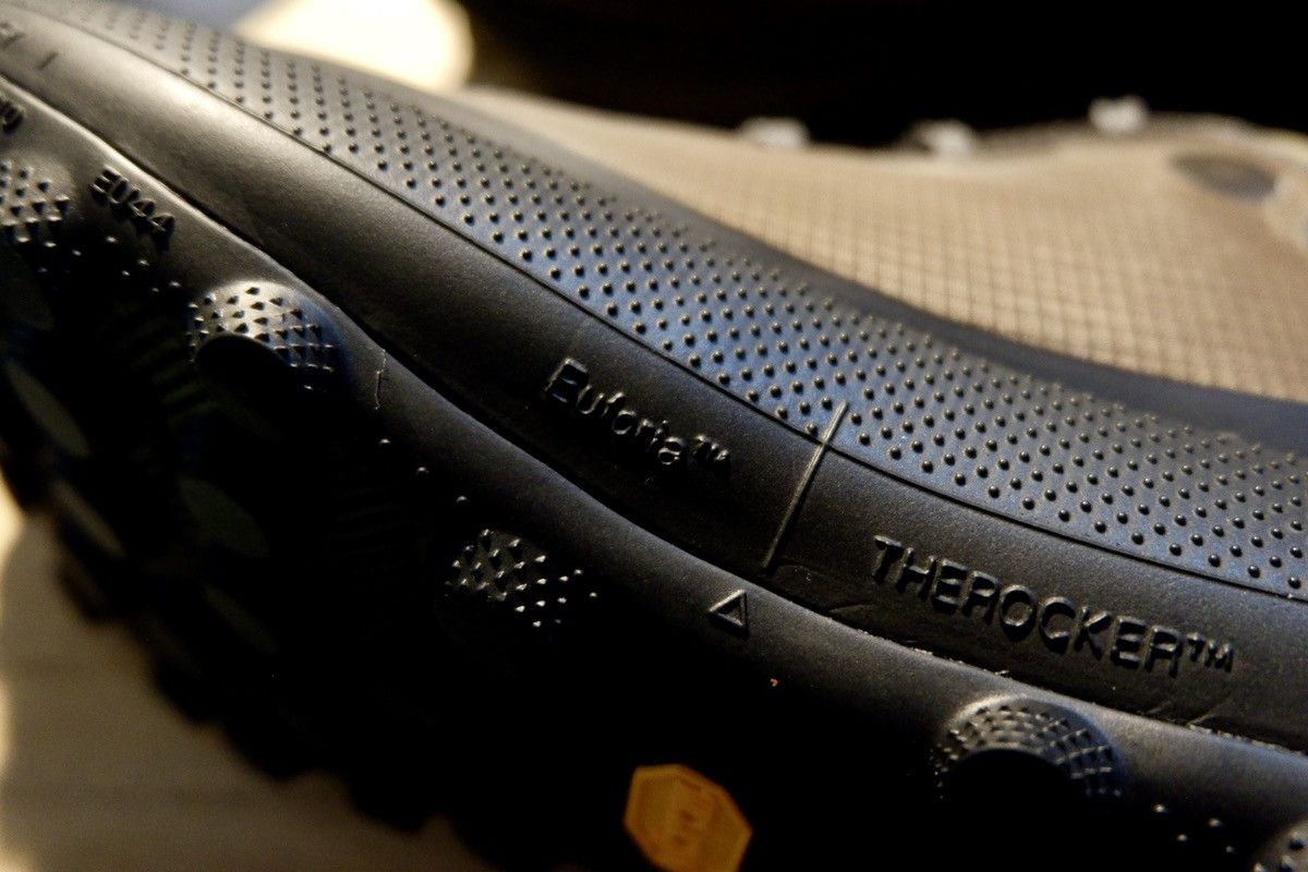 Other SATISFY RUNNING THE ROCKER FALCON Size US 10 / EU 43 - 11 Thumbnail