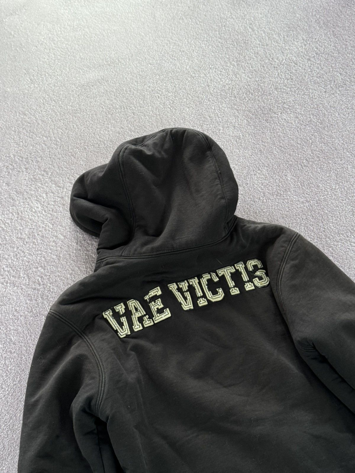 If Six Was Nine Y2K Vintage 00s Distressed Faux Fur Hoodie Size US M / EU 48-50 / 2 - 7 Thumbnail