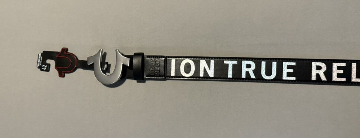True Religion True Religion Brand Jeans AOP Silver Horseshoe Leather Belt Size 42 - 6 Thumbnail