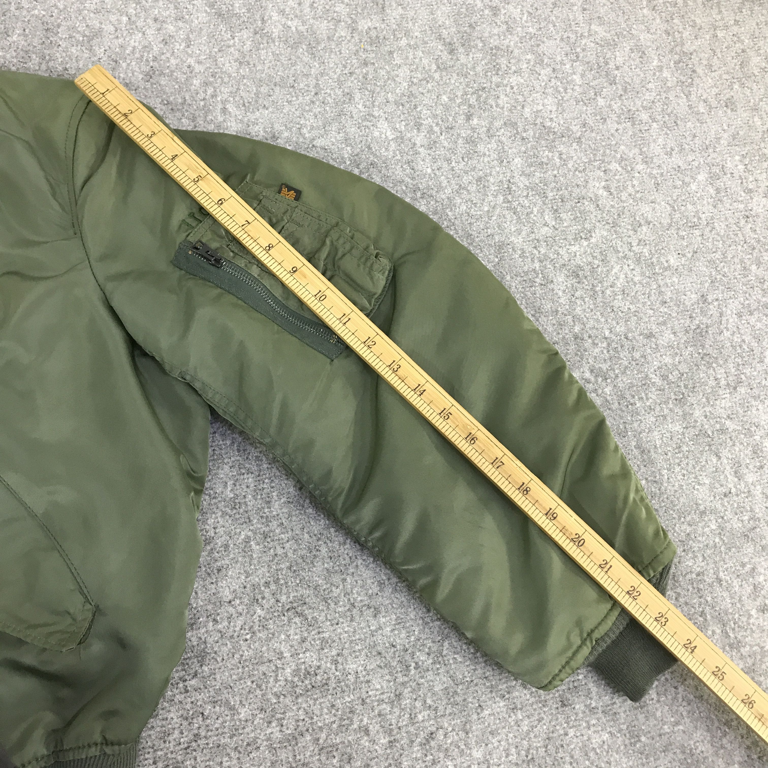 Alpha Industries 90s ALPHA INDUSTRIES BOMBER JACKET K104B9 Size US L / EU 52-54 / 3 - 6 Thumbnail
