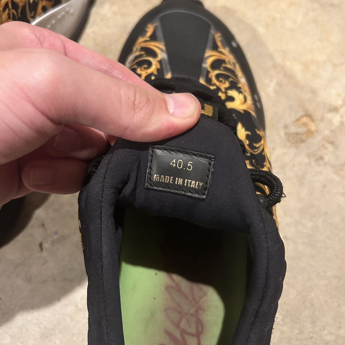 Designer × Versace Versace Cross Chainer Baroque Print Gold Black Shoes EU 40.5 Size US 7.5 / EU 40-41 - 13 Thumbnail