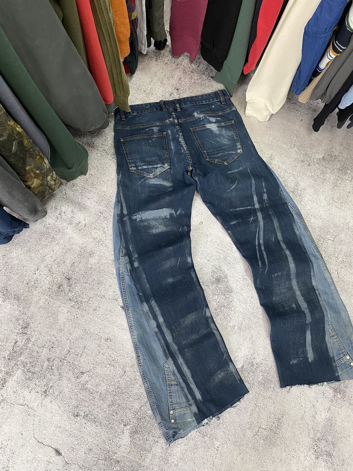 Vintage Distressed denim vintage faded pants dirty crashed thrased Size US 32 / EU 48 - 10 Thumbnail