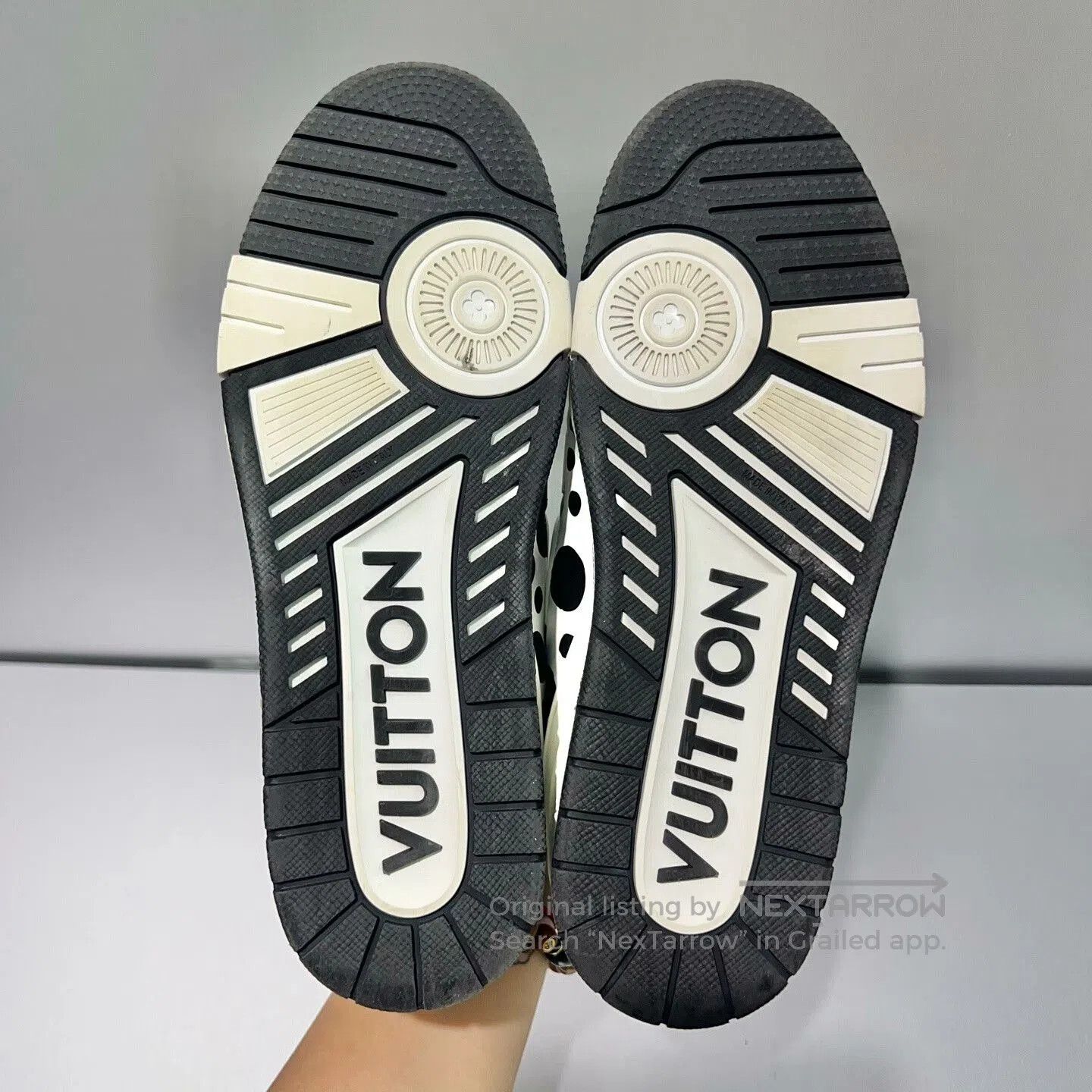 Louis Vuitton Louis Vuitton Trainer Yayoi Kusama Polka Dot. Size US 8.5 / EU 41-42 - 7 Thumbnail