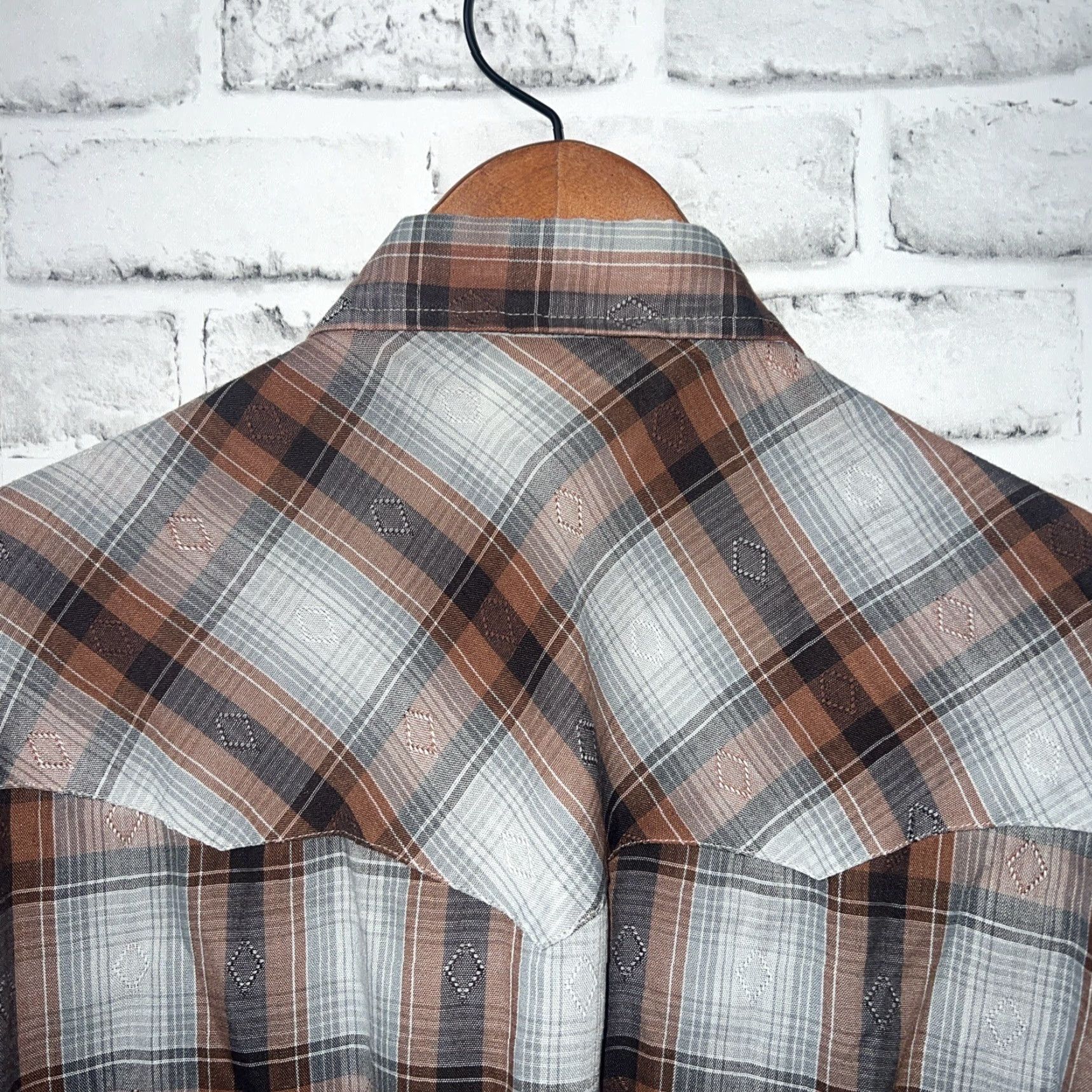Ariat VINTAGE Dan River Lariat Fabrics Plaid Shirt Mens Size S Brown Snap Button Short Sleeve Size US S / EU 44-46 / 1 - 5 Thumbnail