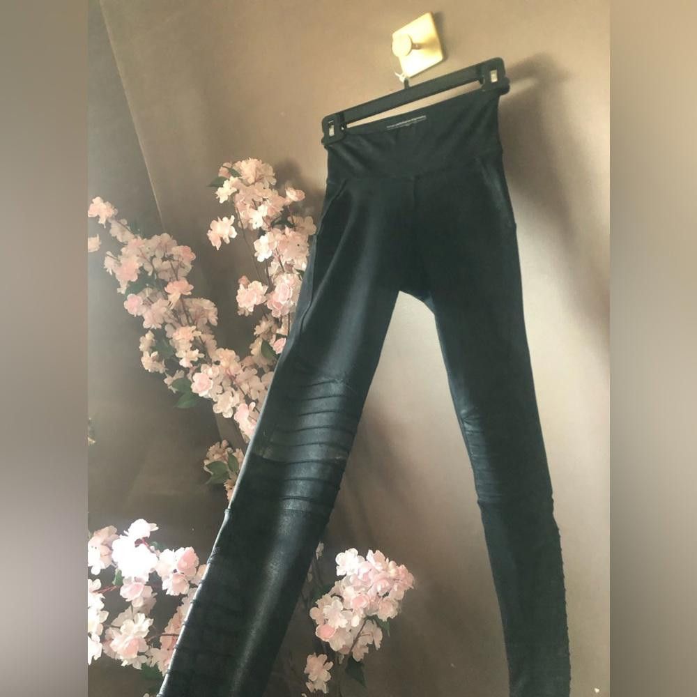 Other Compression Leggings by Human performance engineering pants Size 26" / US 2 / IT 38 - 7 Thumbnail