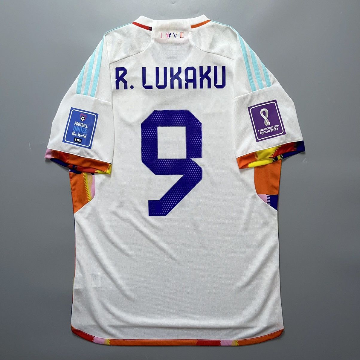Adidas BELGIUM ADIDAS 2022 WORLD CUP FOOTBALL AWAY JERSEY #9 LUKAKU Size US M / EU 48-50 / 2 - 1 Thumbnail