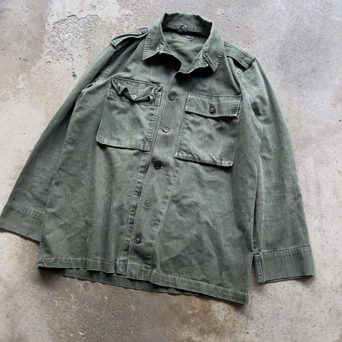 Vintage 60s Faded Thrashed HBT Herringbone Twill Field Fatigue Shirt Size US M / EU 48-50 / 2 - 3 Thumbnail
