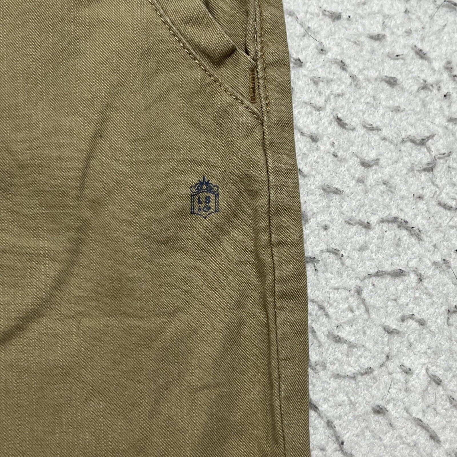 Levi's Levi's Tan Chino Khaki Shorts Crafted With Pride 10" Inseam Size 28" / US 6 / IT 42 - 4 Thumbnail