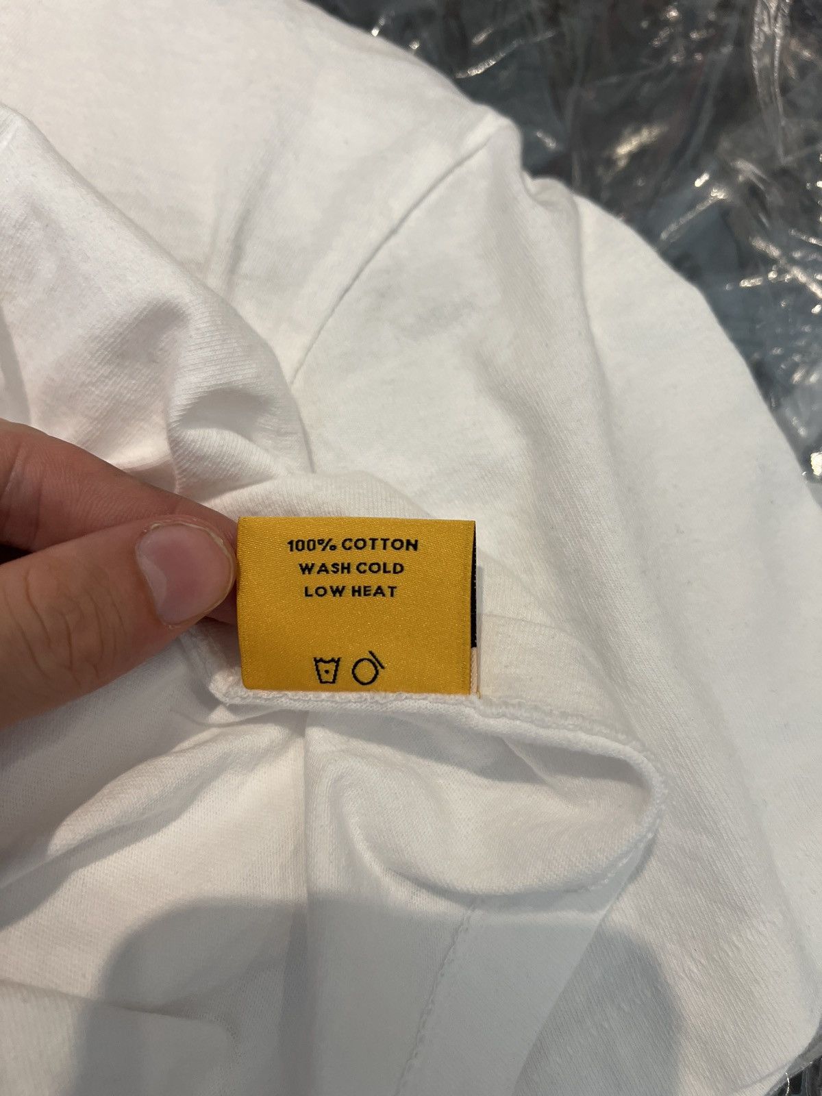 Gallery Dept. Gallery Dept. Upside Down Logo Shirt Size US S / EU 44-46 / 1 - 5 Thumbnail