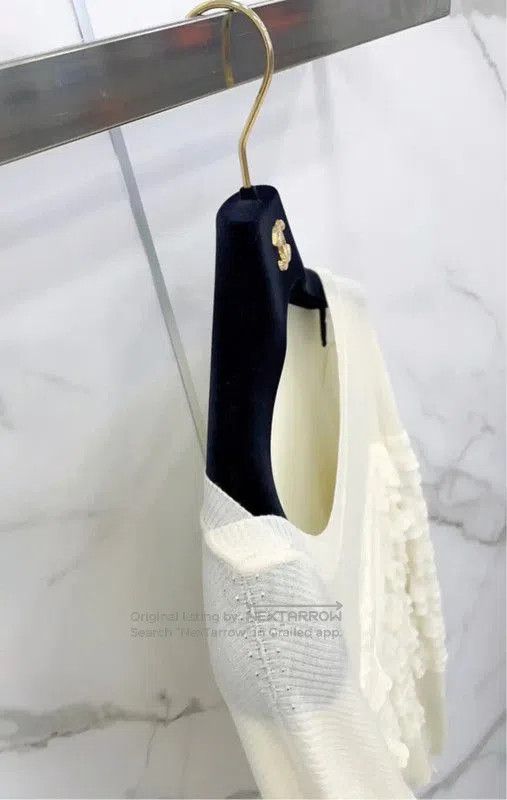 Chanel Chanel Cream Ruffled Knit Sweater for Women . Size L / US 10 / IT 46 - 4 Thumbnail