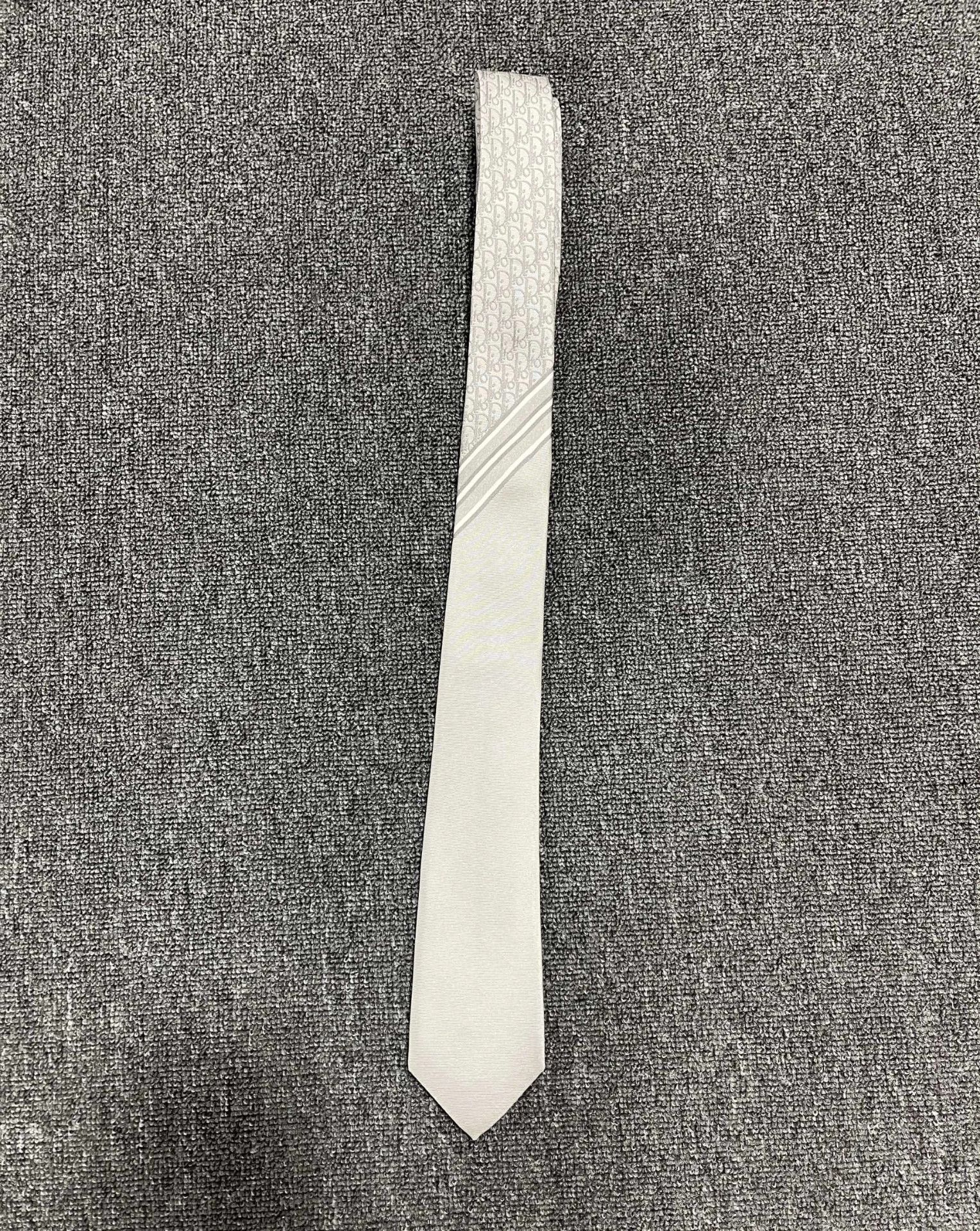 Dior Dior Monogram all over silver silk tie Size ONE SIZE - 2 Thumbnail