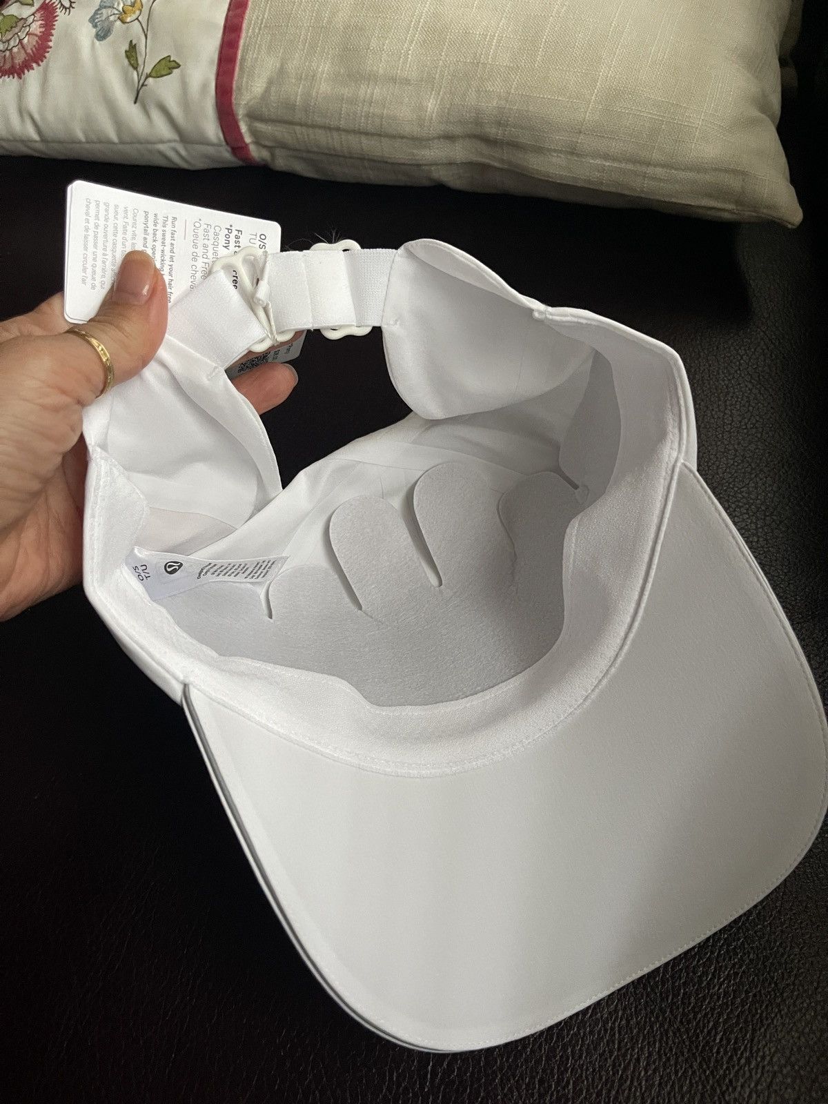 Lululemon Lululemon fast and free pony tail running hat NWT in white Size ONE SIZE - 9 Thumbnail