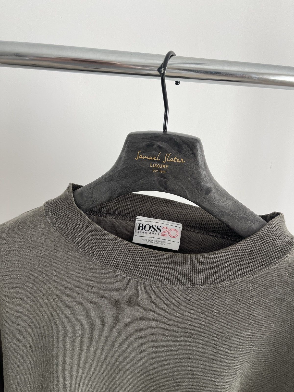 Hugo Boss Vintage rare 80s Hugo boss sweatshirt sweater grey Size US XL / EU 56 / 4 - 3 Thumbnail