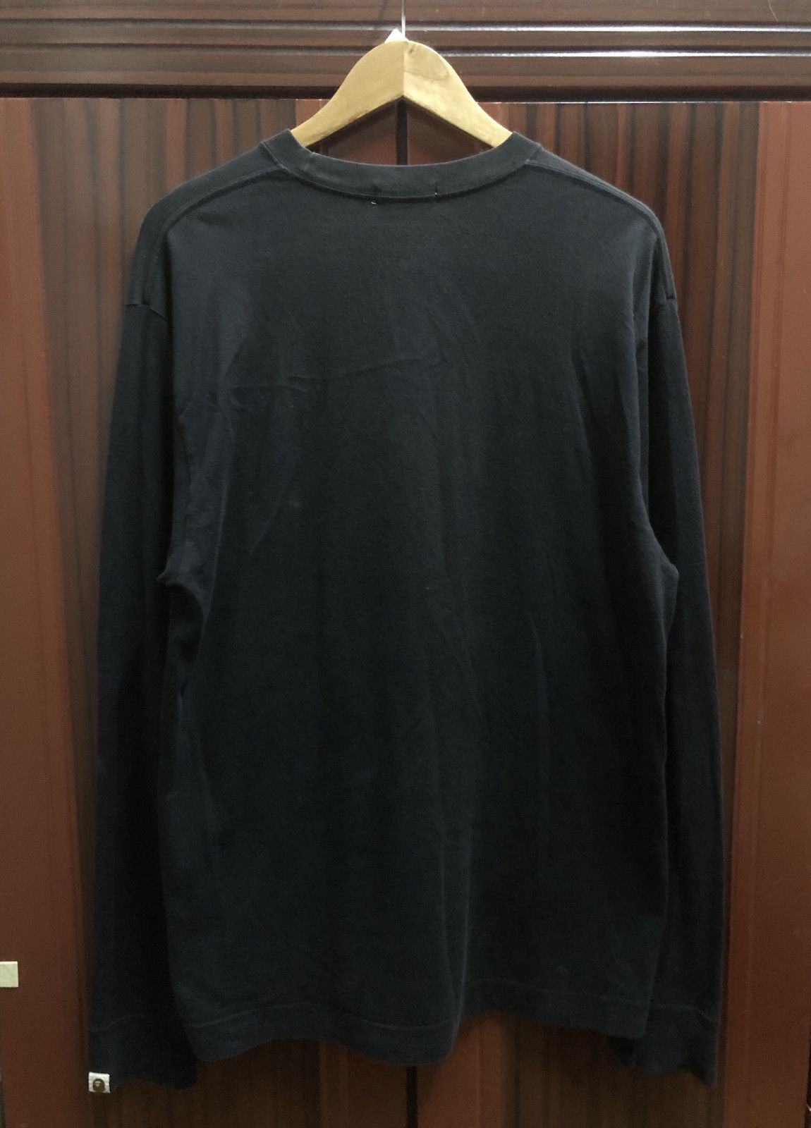 Bape OG Vintage 2000 BAPE Spell Out Logo Cracked Style L/S Shirts Size US L / EU 52-54 / 3 - 2 Thumbnail