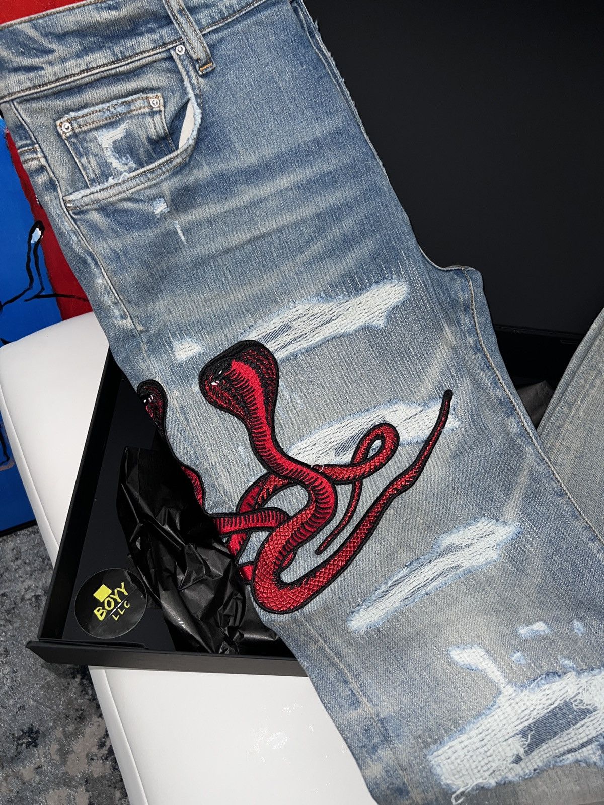 Pre-owned Amiri Snake Embroidered Jeans In Indigo