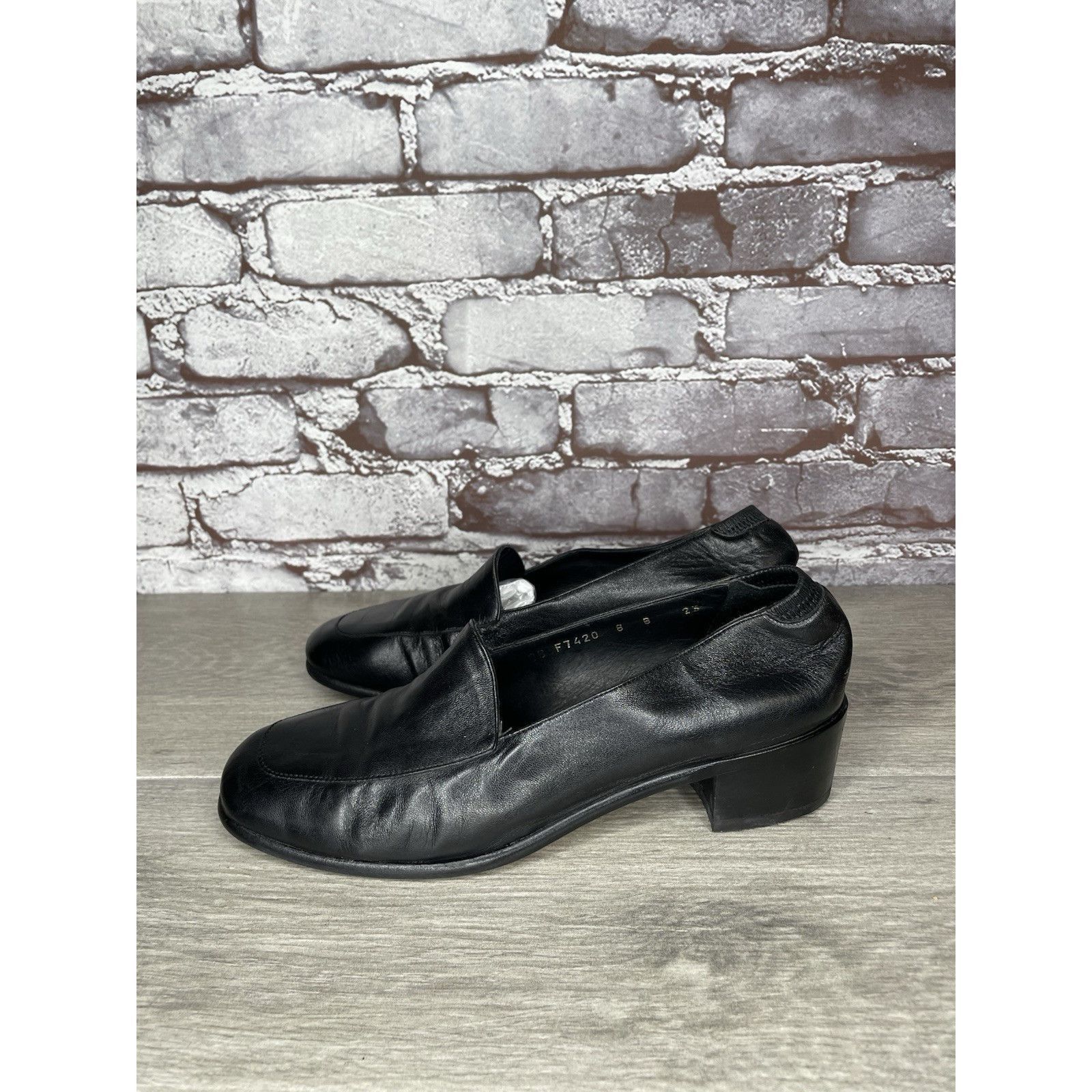 Cole Haan Cole Haan Black Leather Heel Italy Italian Loafers Shoes Wom Size US 8 / IT 38 - 19 Thumbnail