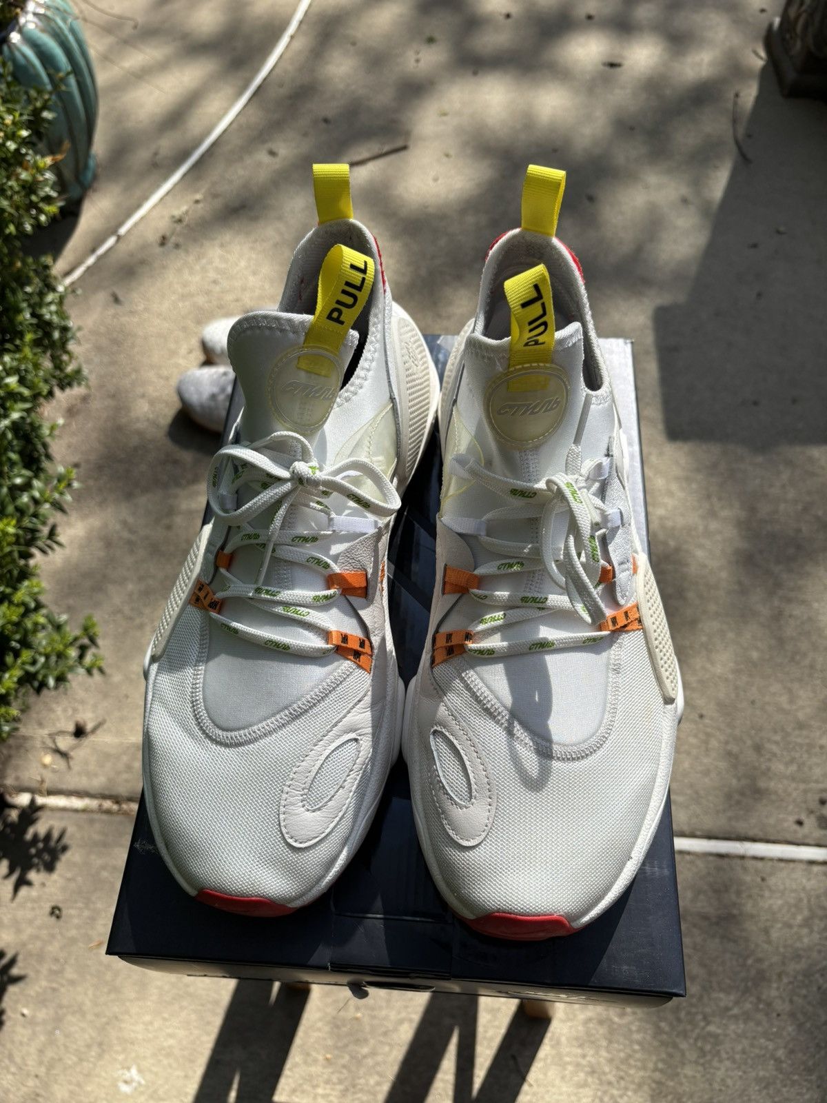Heron Preston × Nike Heron Preston X Huarache E.D.G.E. 'sail' Size US 12 / EU 45 - 3 Thumbnail