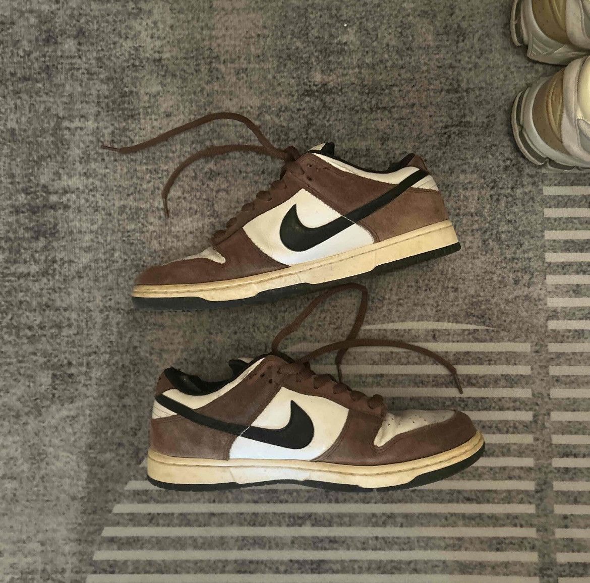 Nike 2007 Nike Dunk Low Pro SB Trail size US10 Size US 10 / EU 43 - 2 Thumbnail