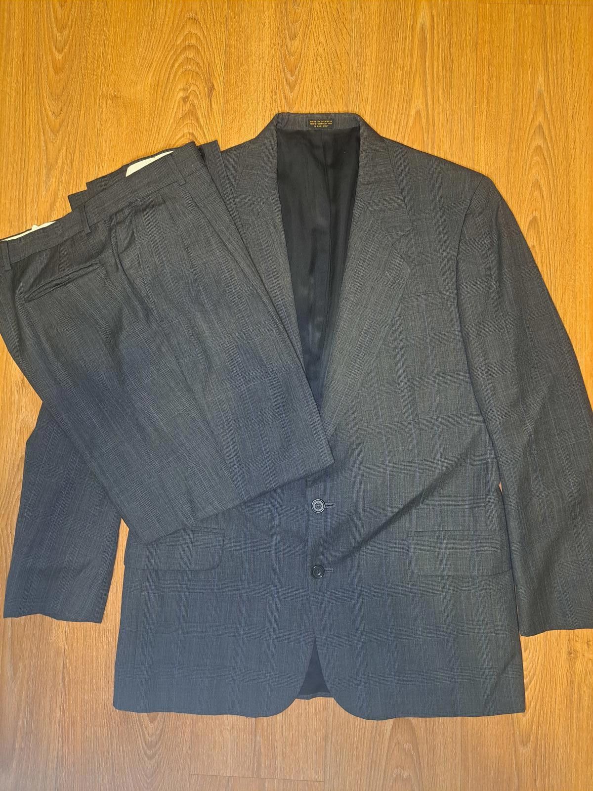 Oscar De La Renta Oscar de la Renta 2 PIece Suit 42L 36x29 Gray Glen Plaid Size 42L - 1 Thumbnail