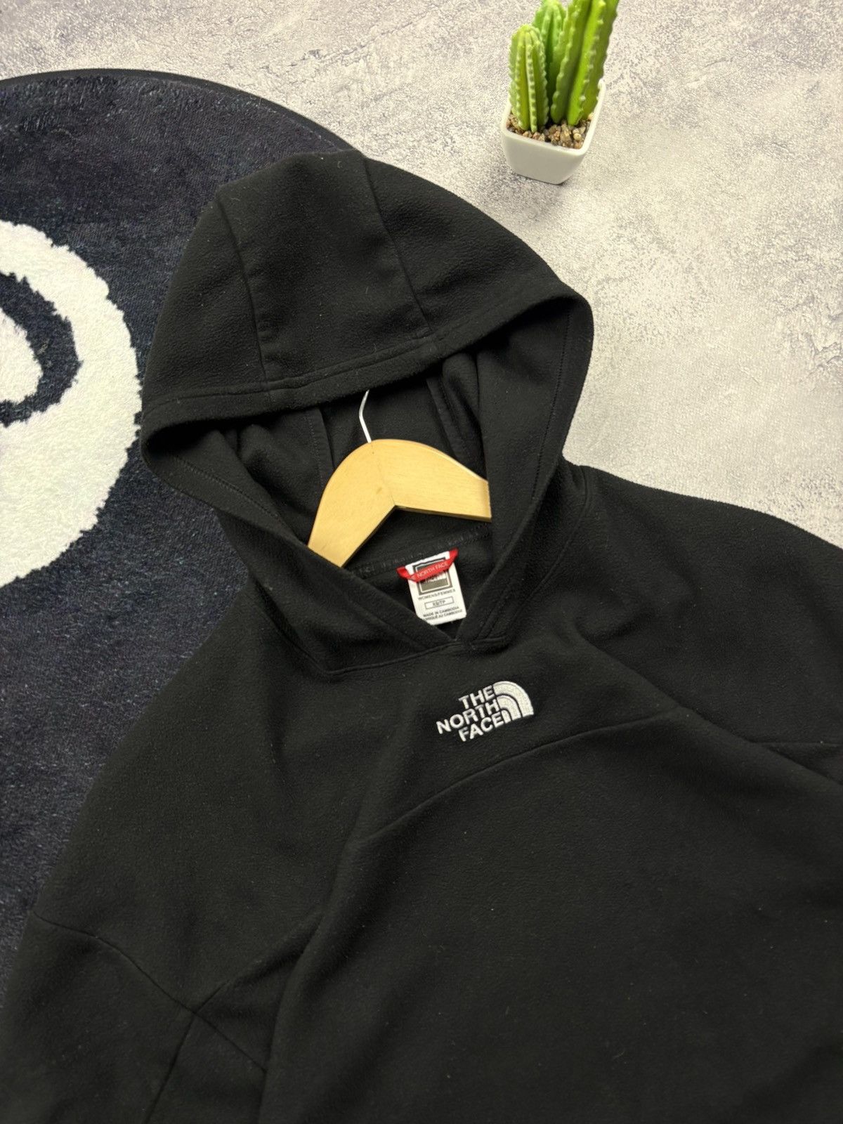 The North Face THE NORTH FACE Centre Logo Fleece Hoodie Streetwear Outdoor Size XS / US 0-2 / IT 36-38 - 4 Thumbnail