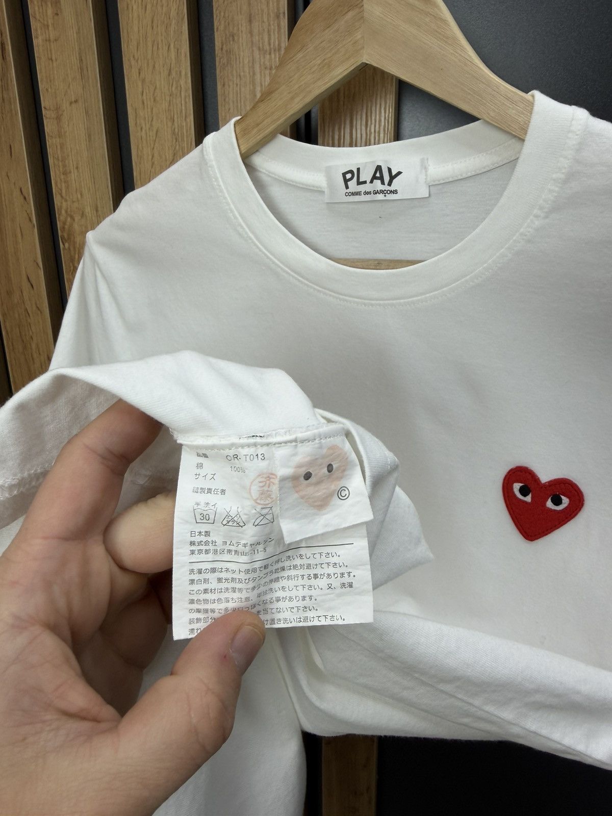 Comme des Garcons PLAY Comme des Garcons Play White Heart Logo T Shirt Size US S / EU 44-46 / 1 - 9 Thumbnail
