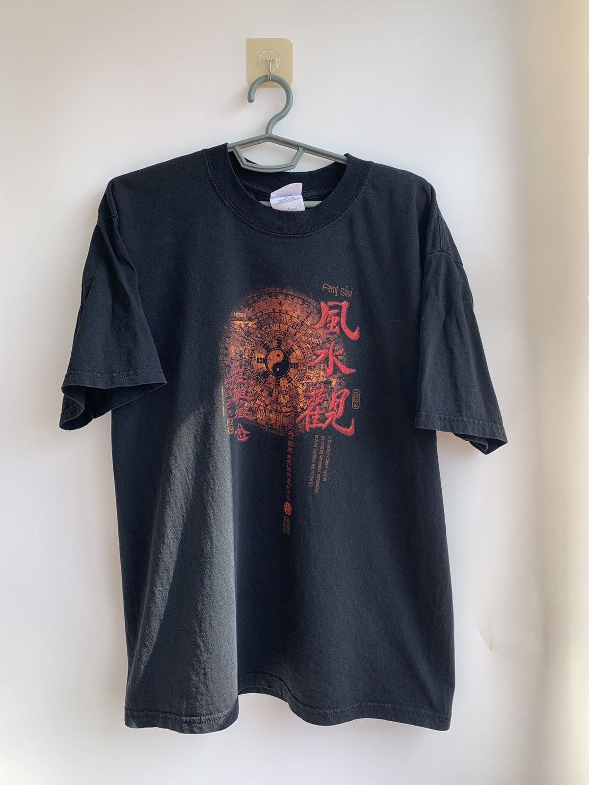 Vintage Vintage 90s “Feng Shui” Scient Chinese System 1998 T-shirt Size US L / EU 52-54 / 3 - 1 Thumbnail