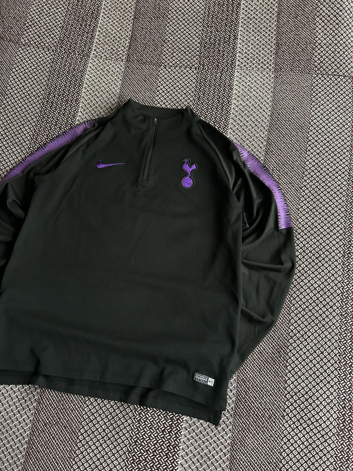 Nike Nike x Tottenham Hotspur Training Long Sleeve Size S Size US L / EU 52-54 / 3 - 2 Thumbnail