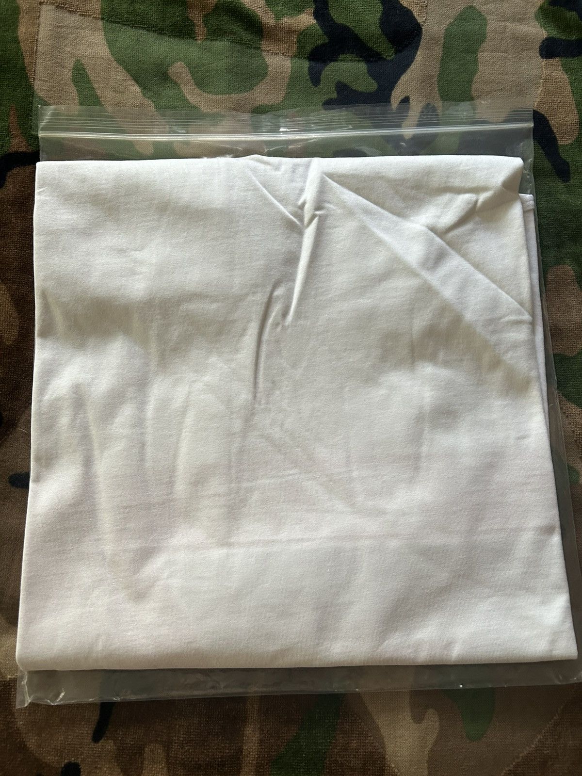 Palace Palace Chi-Ferg Shanghai Exclusive Tri Ferg White XL FW19 Size US XL / EU 56 / 4 - 8 Thumbnail