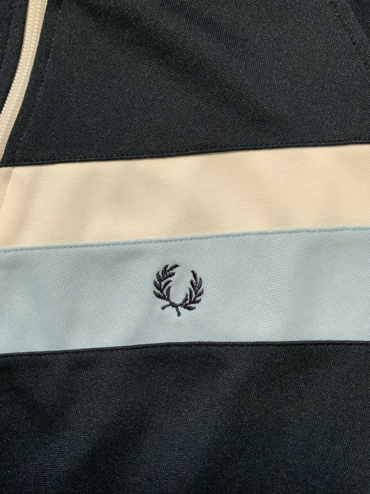 Fred Perry Fred Perry Sportswear Laurel Wreath Stripe Zip Track Jacket Size US L / EU 52-54 / 3 - 5 Thumbnail
