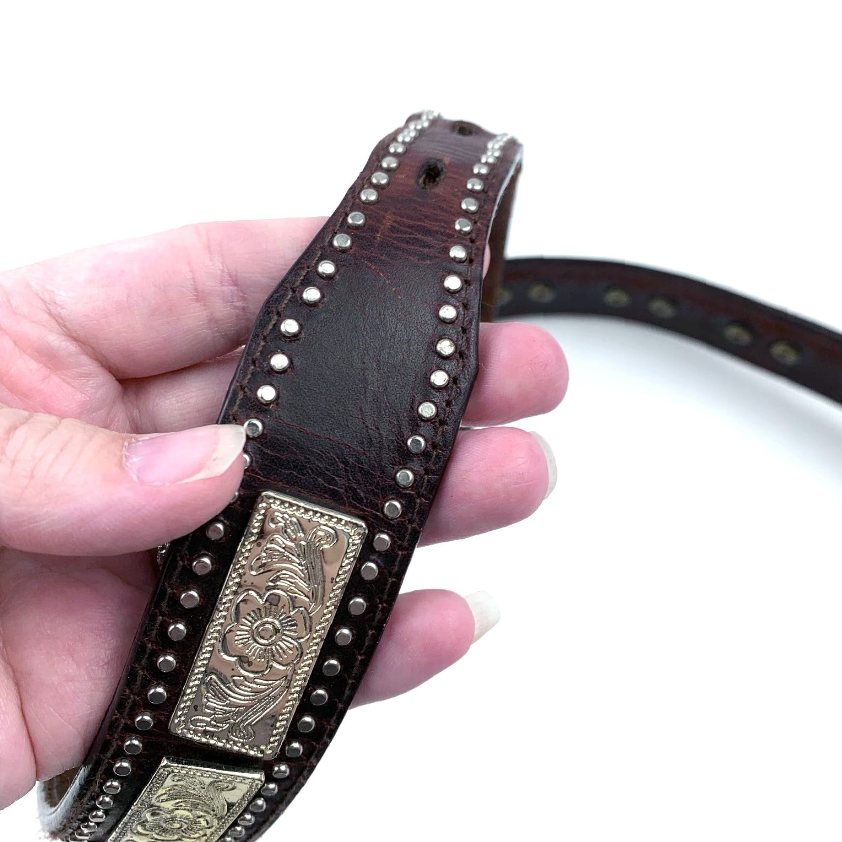 Vintage Nocona Belt Studded Floral Brown Leather 42 Men P910-0475 2.5in (47.5in) Gold Tone Concho Accent 1.25in Wide Size 42 - 7 Thumbnail